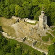 Burg Falkenstein aus der Vogelperspektive