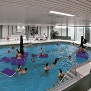 Badespaß im Hallenbad des Kurhaus Bad Camberg