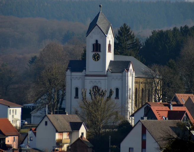 Katholische Kirche "St. Georg" Pfaffenwiesbach
