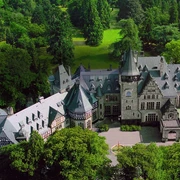 Schloss Friedrichshof/Schlosshotel Kronberg