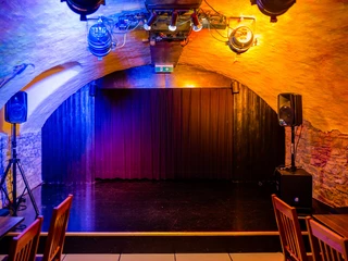 Hier spielt die Musik: Kleinkunstbühne Garniers Keller