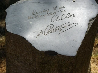 Rostropovich Stele Hocker © JMMüller