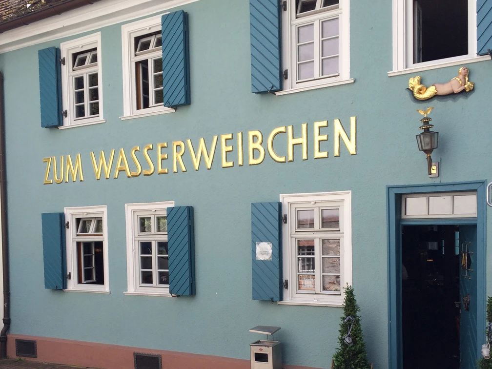 Zum Wasserweibchen