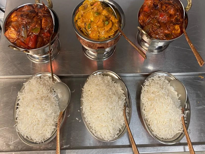 Karahi Paneer, Navratan Korma & karahi Chicken mit Reis