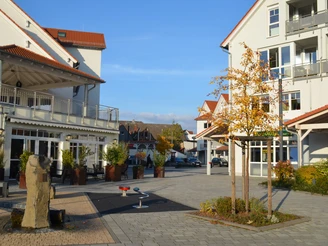 Beginn der Radroute in der Wehrheimer Mitte