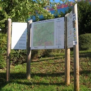 Portal in den Heilklima-Park am Königsteiner Kurbad