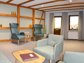 Etagen Hotel