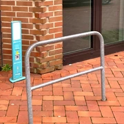 E-Bike Ladesation am Rathaus.jpg