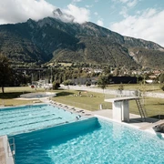 Schwimmbad Geschina_1.jpg