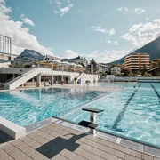 Schwimmbad Geschina.jpg