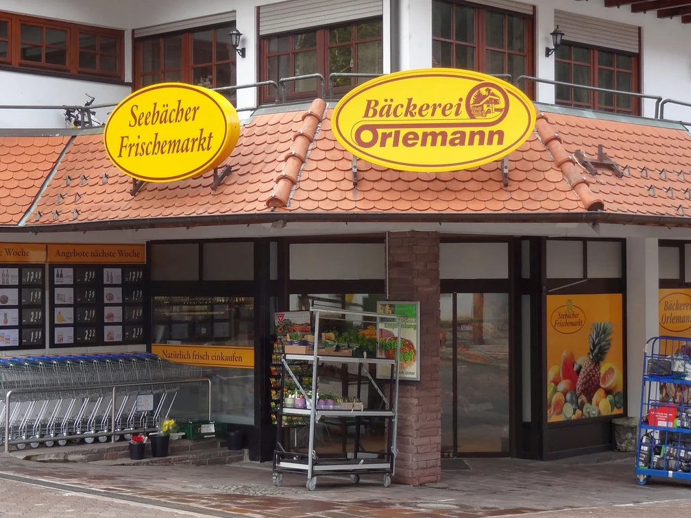 Seebächer Frischemarkt und Bäckerei Orlemann copyright Tourist Info Seebach