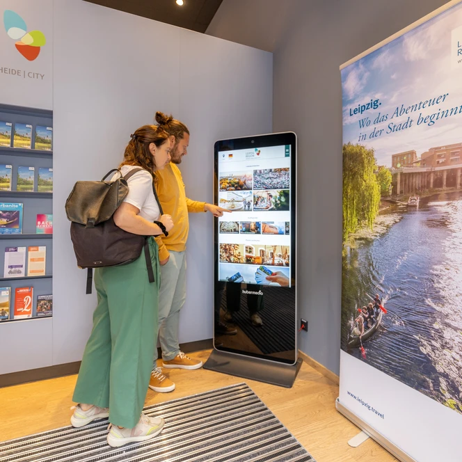 Digital information column for your meeting & conference in Leipzig