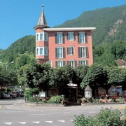 Weggis_Restaurant_Viktoria_aussen01.jpg