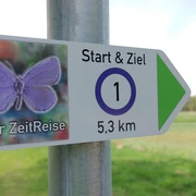 Moor-ZeitReise_Wanderwegweiser.jpg Moor ZeitReise Wanderwegweiser