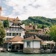 krone-thun-aare-sommer.jpg