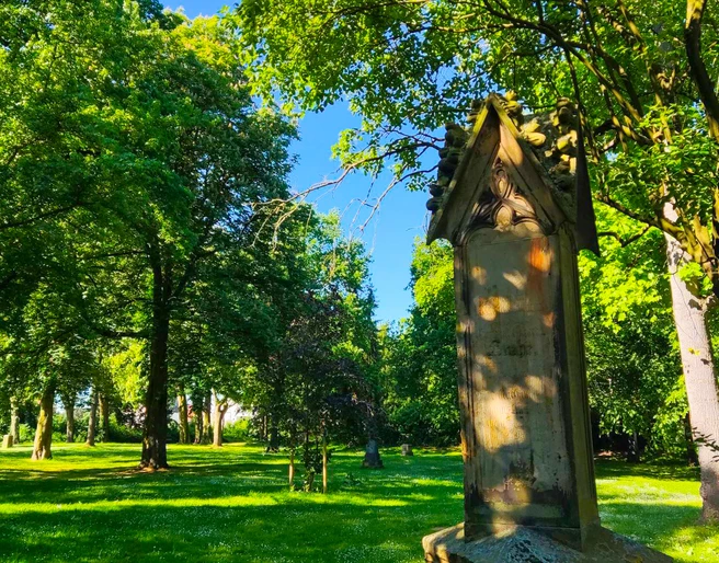 Alter Friedhof (3).jpg
