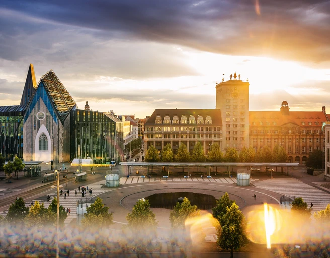 Ihre Tagung & Konferenz in Leipzig: Augustusplatz mit Universität Leipzig und Krochhochhaus Tagung & Konferenz Leipzig Convention: Augustusplatz mit Universität Leipzig und KrochhochhausMeeting & conference Leipzig convention: Augustusplatz with University of Leipzig and Krochhochhaus