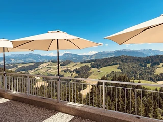 Im Bramboden haben Sie eine schöne Aussicht auf die malerische Landschaft des Entlebuchs