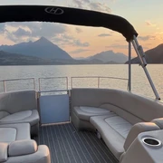 boat-tours-interlaken-thunersee-sonenuntergang-niesen.jpg