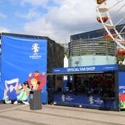 Fan Shops in der Fan Zone
