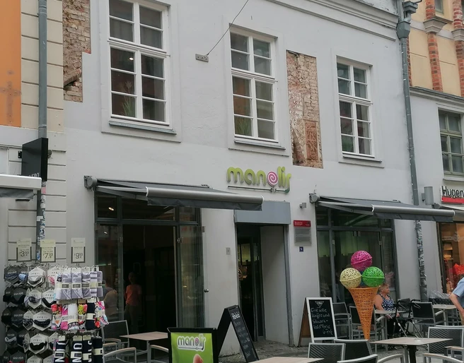 ManolisEis_Ossenreyerstrasse