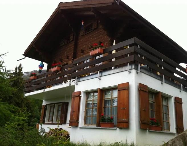 Chalet front summer