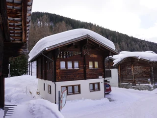 Hauptansicht Winter