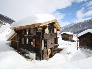 Ansicht Traumstall, Wohnung ist im EG