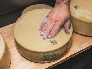 Der würzige Alpkäse der Alp Erigsmoos