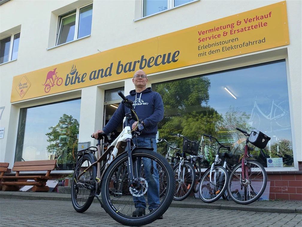 bike and barbecue