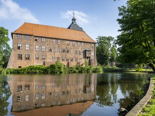 Het kasteel Winsen / Luhe Das Schloss Winsen / LuheThe castle Winsen / LuheLe château de Winsen / LuheHet kasteel Winsen / LuheSlottet Winsen / Luhe