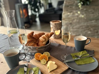 Esstisch im Wohnzimmer