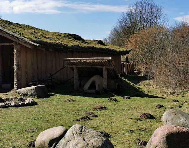Haus im Steinzeitpark