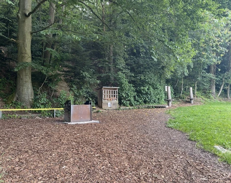 Grillstelle SFG vorne.jpg