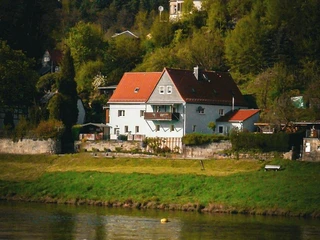 Herzlich Willkomen im Haus Elbtalblick!
