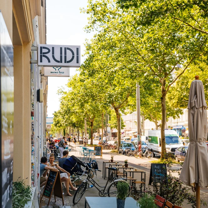 Your meeting & conference in Leipzig: Karl-Heine-Strasse in Plagwitz