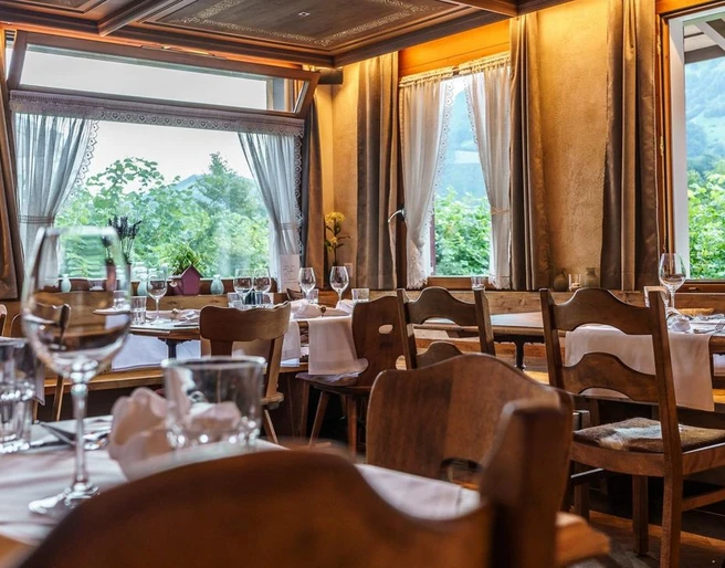 Kaiserstuhl Restaurant innen