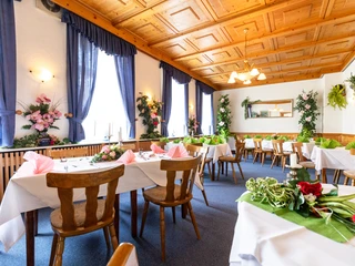 Bispingen_Schumanns_Gasthaus_ccbysa_tl_20240521-4.jpg