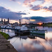 Dresden_Dampfer_Altstadt_Elbe_Sonnenuntergang2_SRoseFotografie.jpg