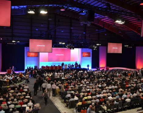 Eis-Eventhalle