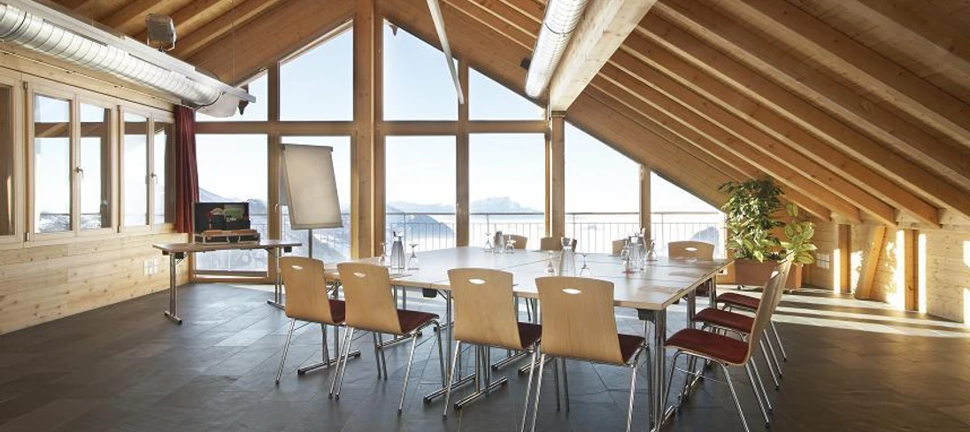 Gipfelrestaurant und -hotel Fronalpstock