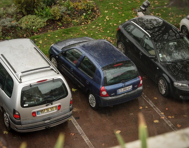 car-4760008_1280.jpg
