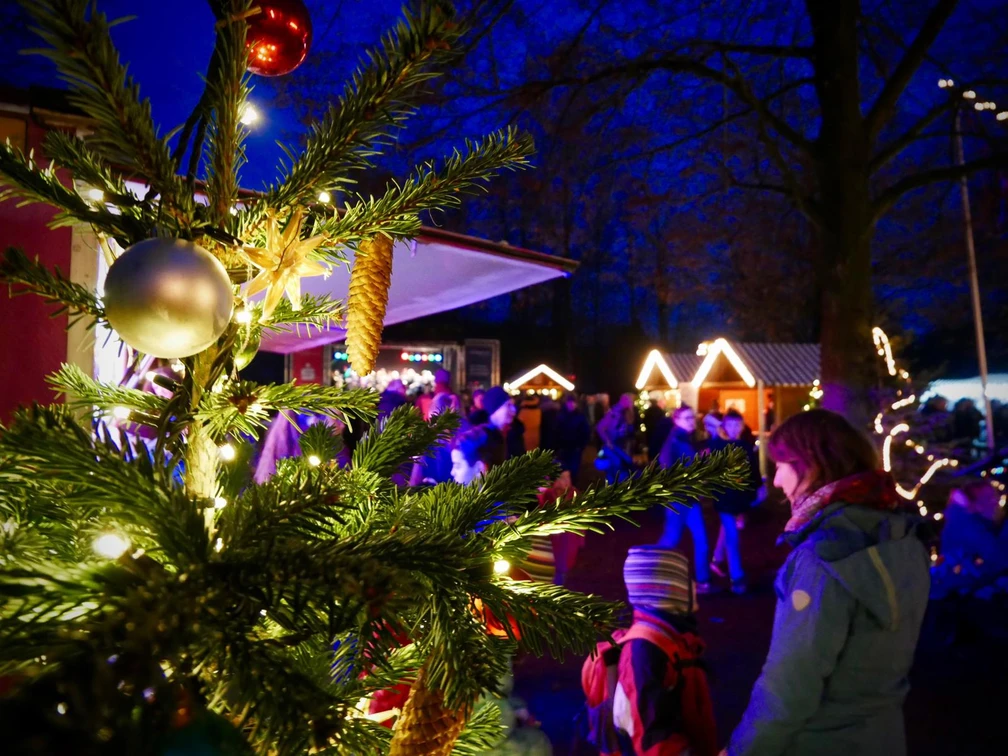 Lilienthaler Weihnachtsmarkt Weihnachtsmarkt in LilienthalChristmas market in LilienthalJulemarked i LilienthalKerstmarkt in Lilienthal