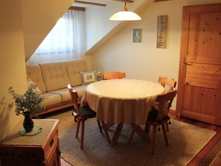 Niederlenz_FeWo Chalet_Wohnzimmer