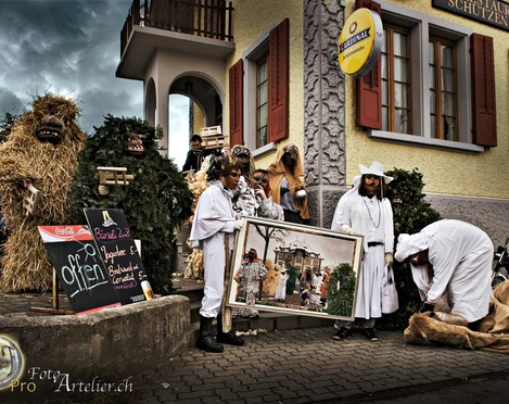 Hallwil_Bärzeli_vor dem Restaurant