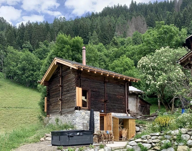 af0f55c9-9002-4094-af8e-b4c69654f7e9