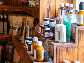 Kosmetik Hofladen.jpg Kosmetik Hofladen Mühlenmuseum