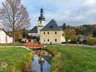 Kammweg an der Ringwallanlage in Bobenneukirchen / Vogtland