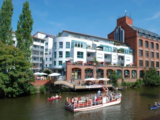 unterwegs an und auf der Weißen Elster Plagwitz - Boote auf der Weißen Elster