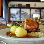 Brauerei-Gasthaus "Zum Schwerter Bräu"